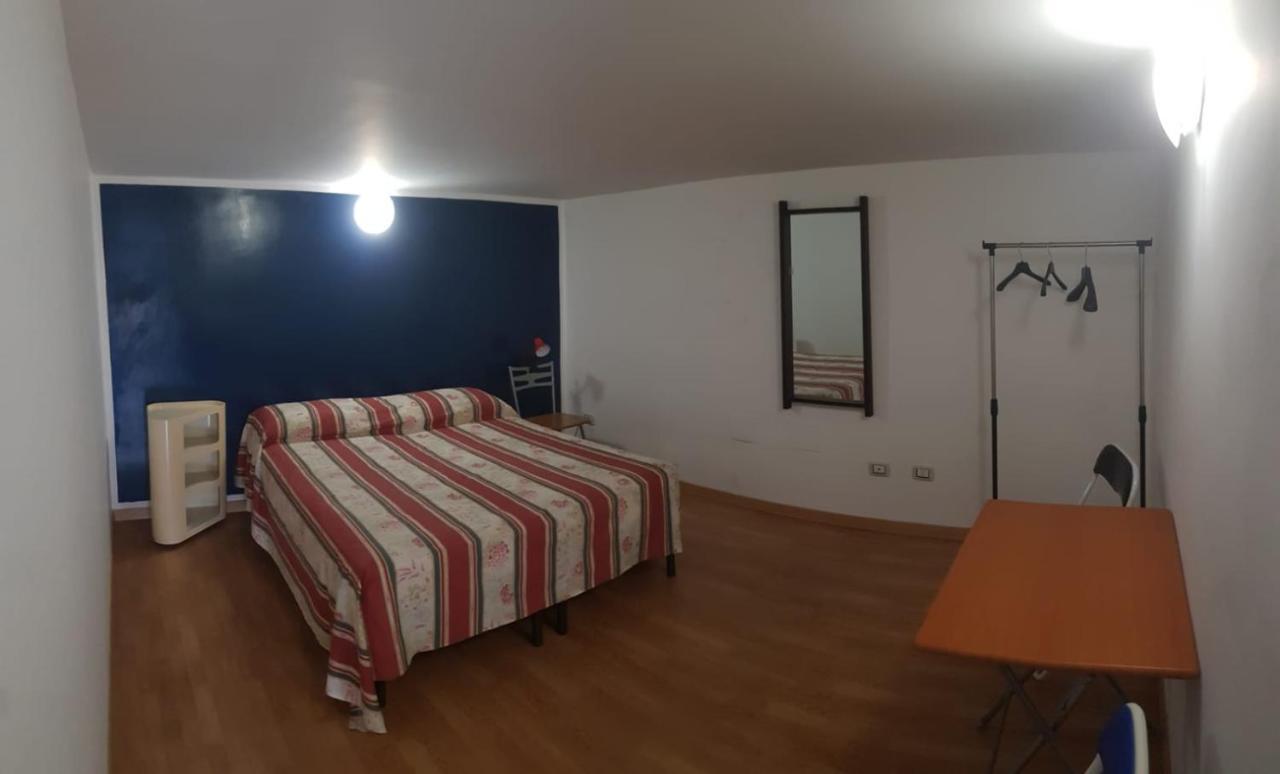 Casa Nonno Enrico In Via Oreto Palermo Eksteriør billede